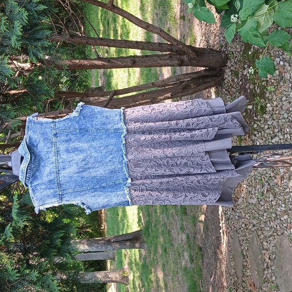 Denim Vest with Lace Dress Size XL - Picture 9 of 16